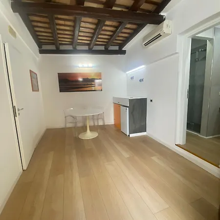 Cortile Merce Trapani