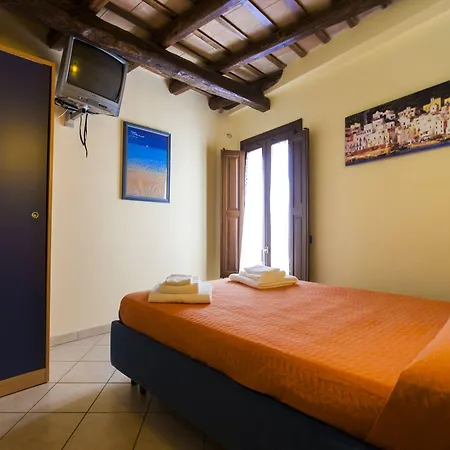 Cortile Merce شقة فندقية 3*