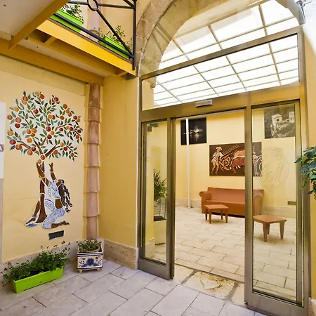 Cortile Merce Hotel apartamentowy Trapani