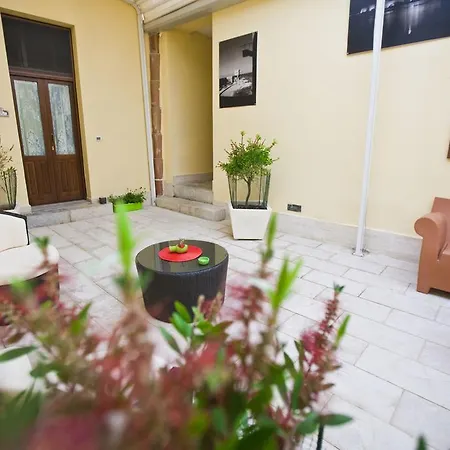 Апарт-отель Cortile Merce Трапани