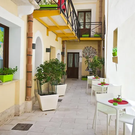 Cortile Merce 4* Трапани