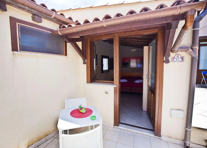 Aparthotel Cortile Mercè 4*