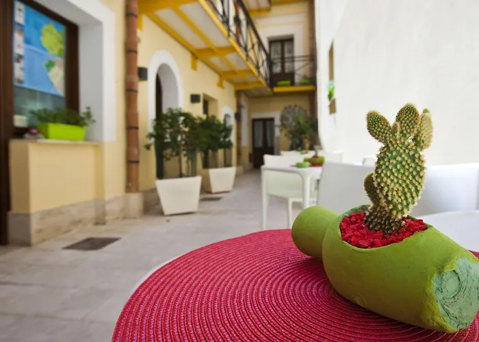 Cortile Mercè Aparthotel 4*