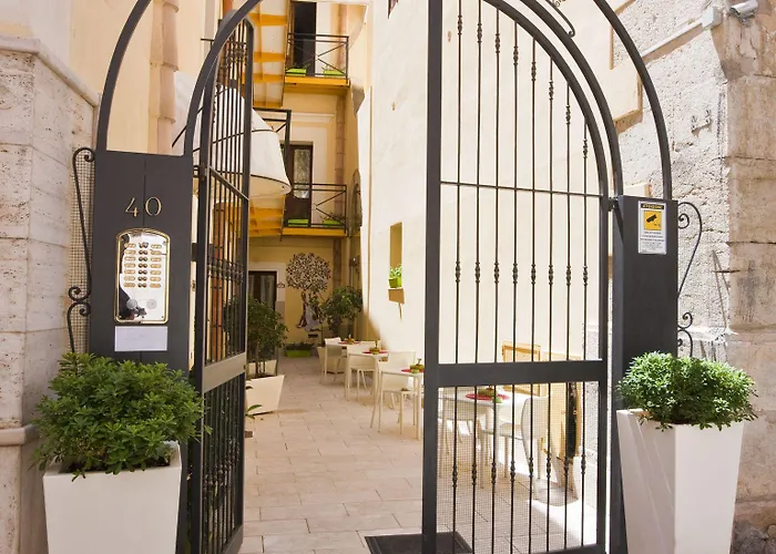 Cortile Mercè Trapani