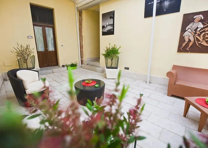 Aparthotel Cortile Mercè Trapani