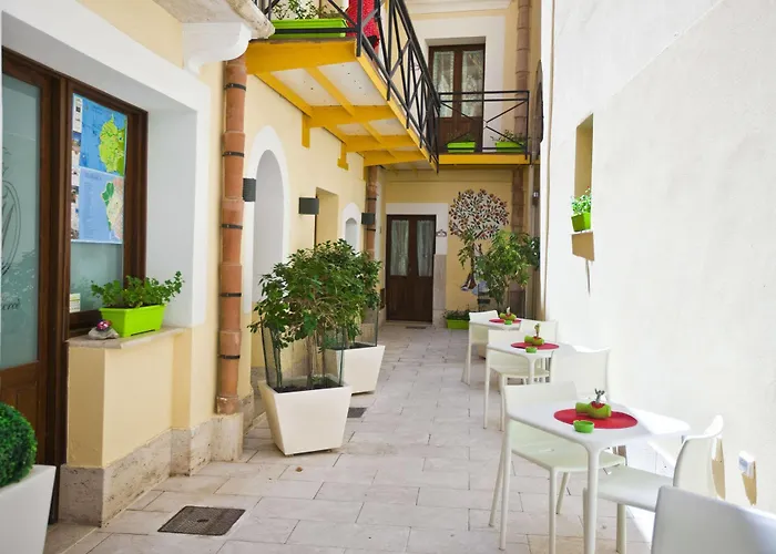 Cortile Mercè 4* Trapani