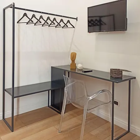 Cortile Merce מלון דירות טראפאני